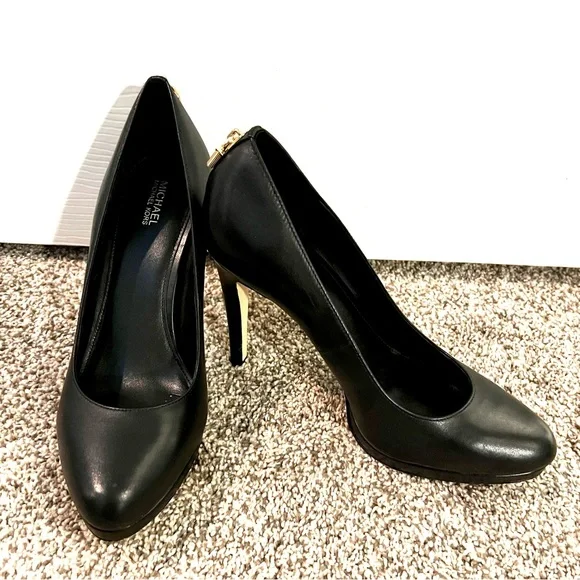 MICHAEL Michael Kors Shoes Michael Kors Nwt Antoinette Leather - Main Image